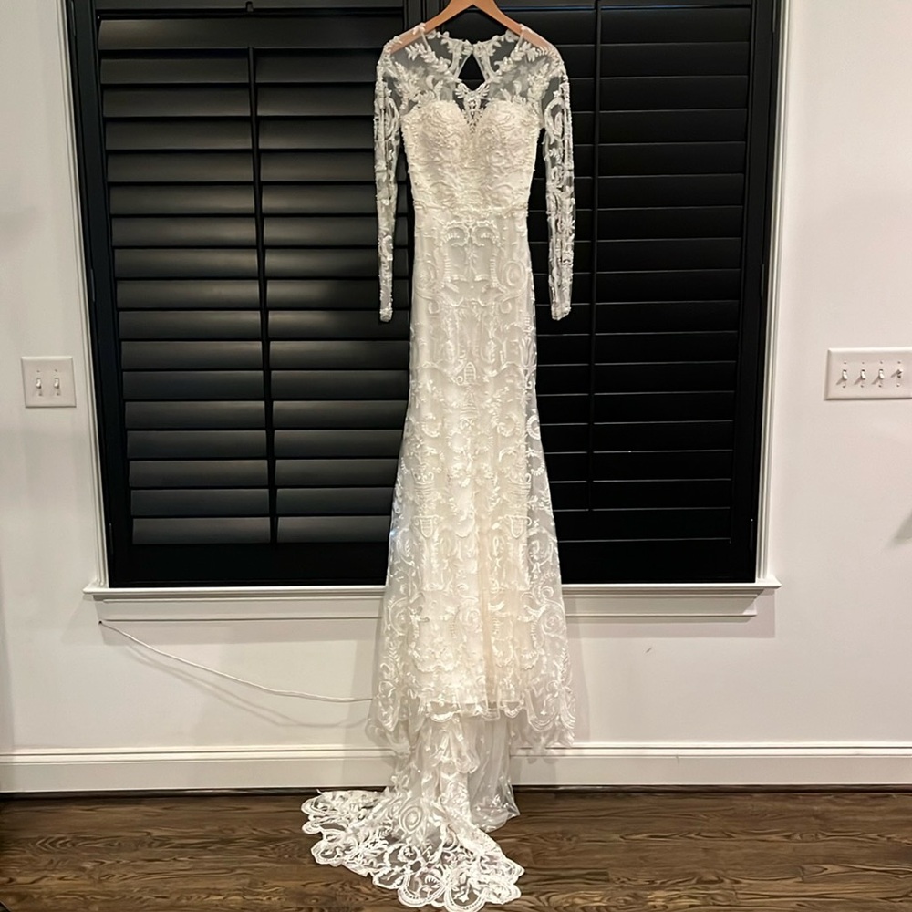 GORGEOUS!!! NWT! “Calla Blanche” Style 17121 Wedding Dress Size 8! - Picture 5 of 16